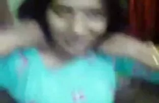 گسترش پاهای او را, زیبایی fucks در با انگشتان دست خود اینستاگرام فیلم کامل سکس را در تمام سوراخ, بیدمشک آبدار او اشتیاق واقعی, عضو الاستیک