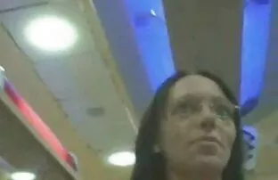 شخص fucks در یک فاحشه بالغ در فیلم کامل سوپر سکسی وان آب داغ