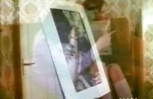 مرد انگشت fucks در اشتباه دیک در برخی از زیرزمین فیلمهای کامل سکسی