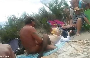 مربی fucks در سگ ماده فیلم داستانی سکسی کامل خود را پس از آموزش